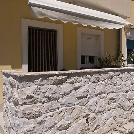 Διαμέρισμα For 2 I 3 Min From I Close To Zadar