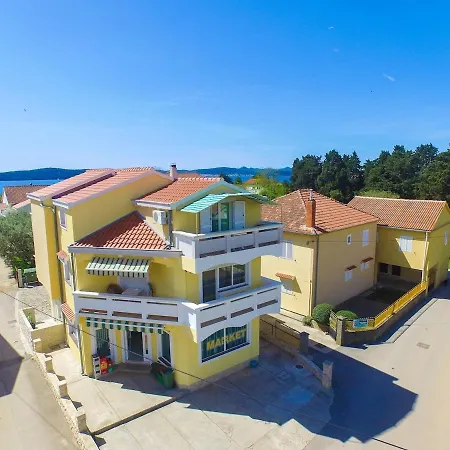 Διαμέρισμα For 2 I 3 Min From I Close To Zadar Bibinje