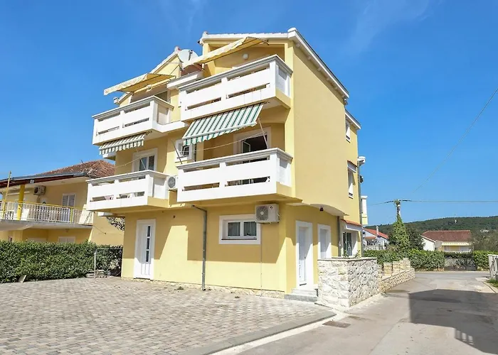 For 2 I 3 Min From I Close To Zadar Apartment Bibinje